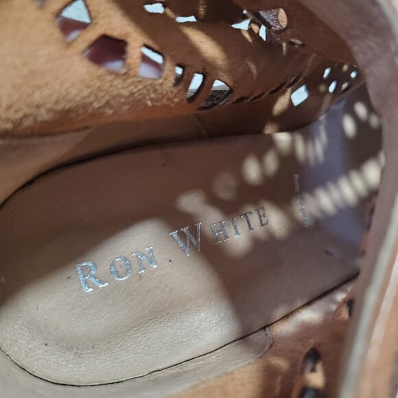 RON WHITE Italian Laser Cut-Out Peep Toe Ankle Booties Boots Brown Women's 39, 8 - Picture 9 of 11